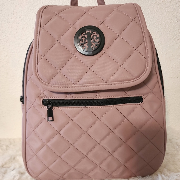 Backpack - Picture 5 of 7